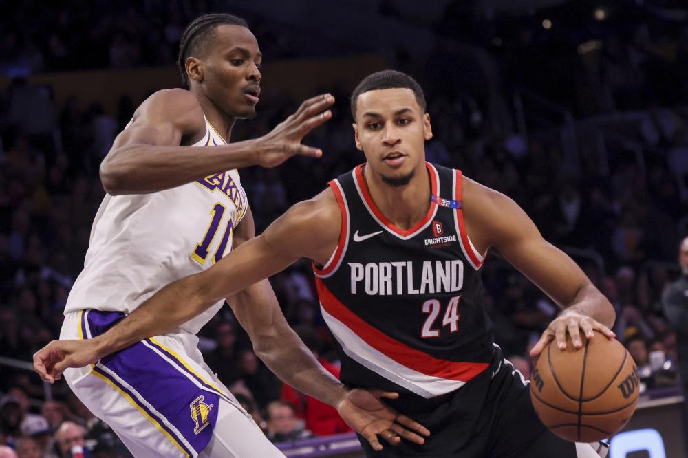 众多年轻球 众多年轻球