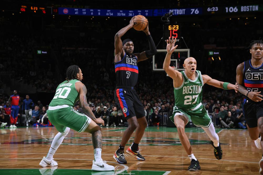 的中场球员 的中场球员