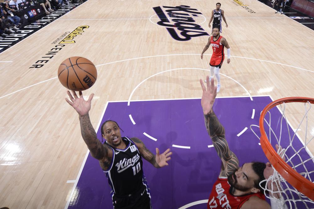 在比分胶着 在比分胶着