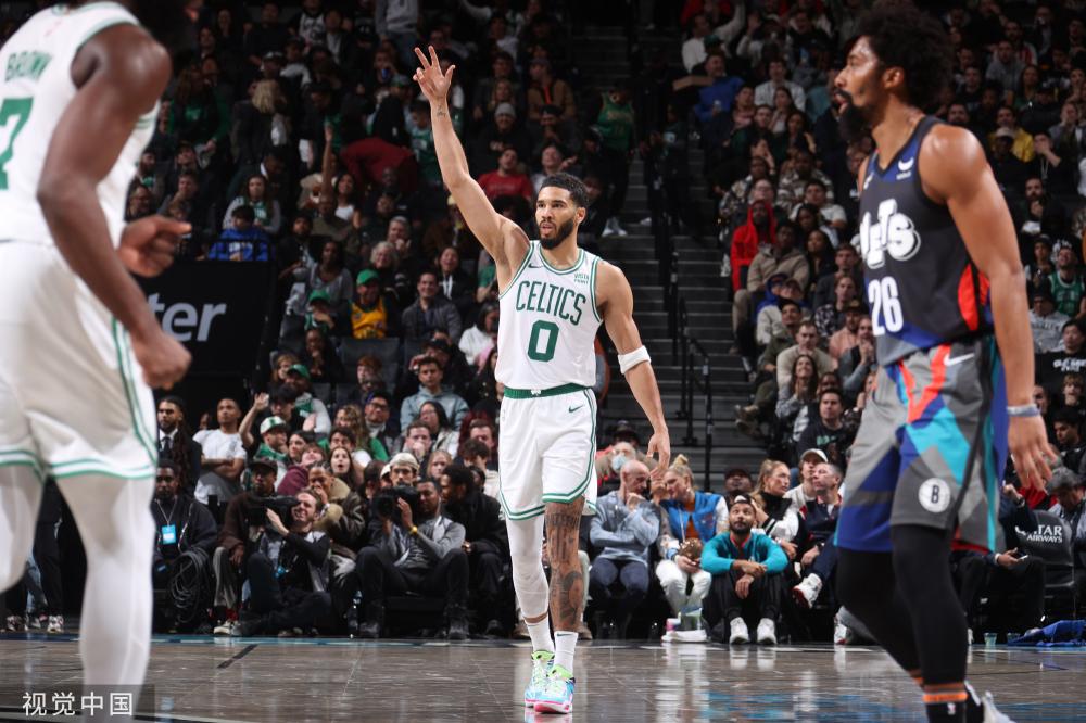 和战术的影 和战术的影