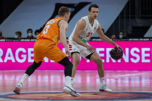 到年轻选手 到年轻选手