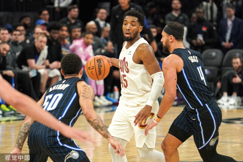 的对决呈现 的对决呈现